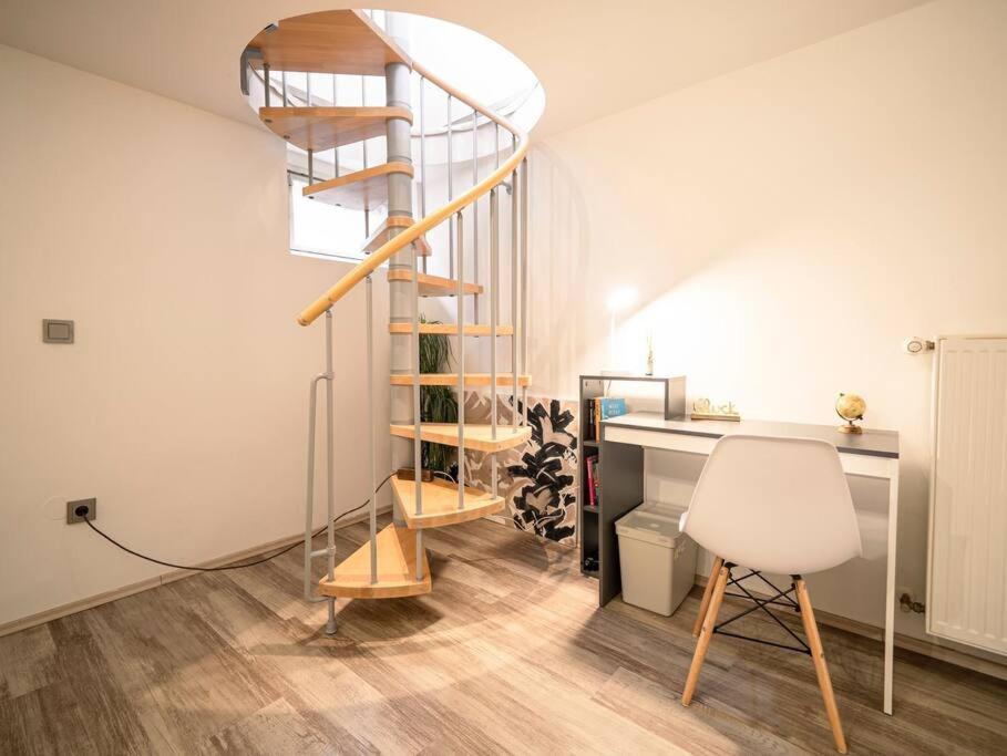 Modernes Apartment Auf 2 Etagen In Ruhiger Lage Zentral Zu Stadion Und Westfalenhallen 도르트문트 외부 사진